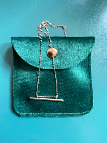 Alè de Soto Fine Bar Necklace