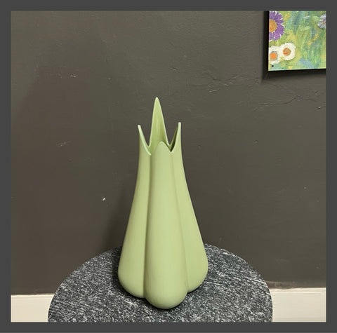Object VB - Lilium Vase - Matte Green