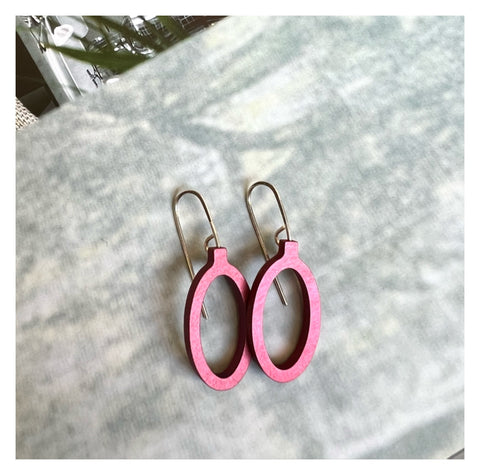 Kalinowski Small Cassini Earring - Magenta