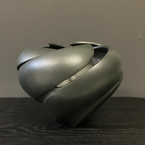 Object VB - Twist vase / Matte Black